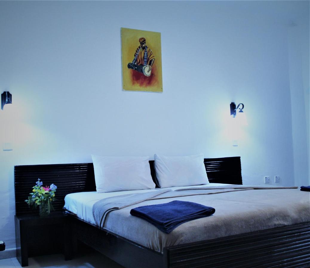 Badala Park Hotel Коту Екстер'єр фото