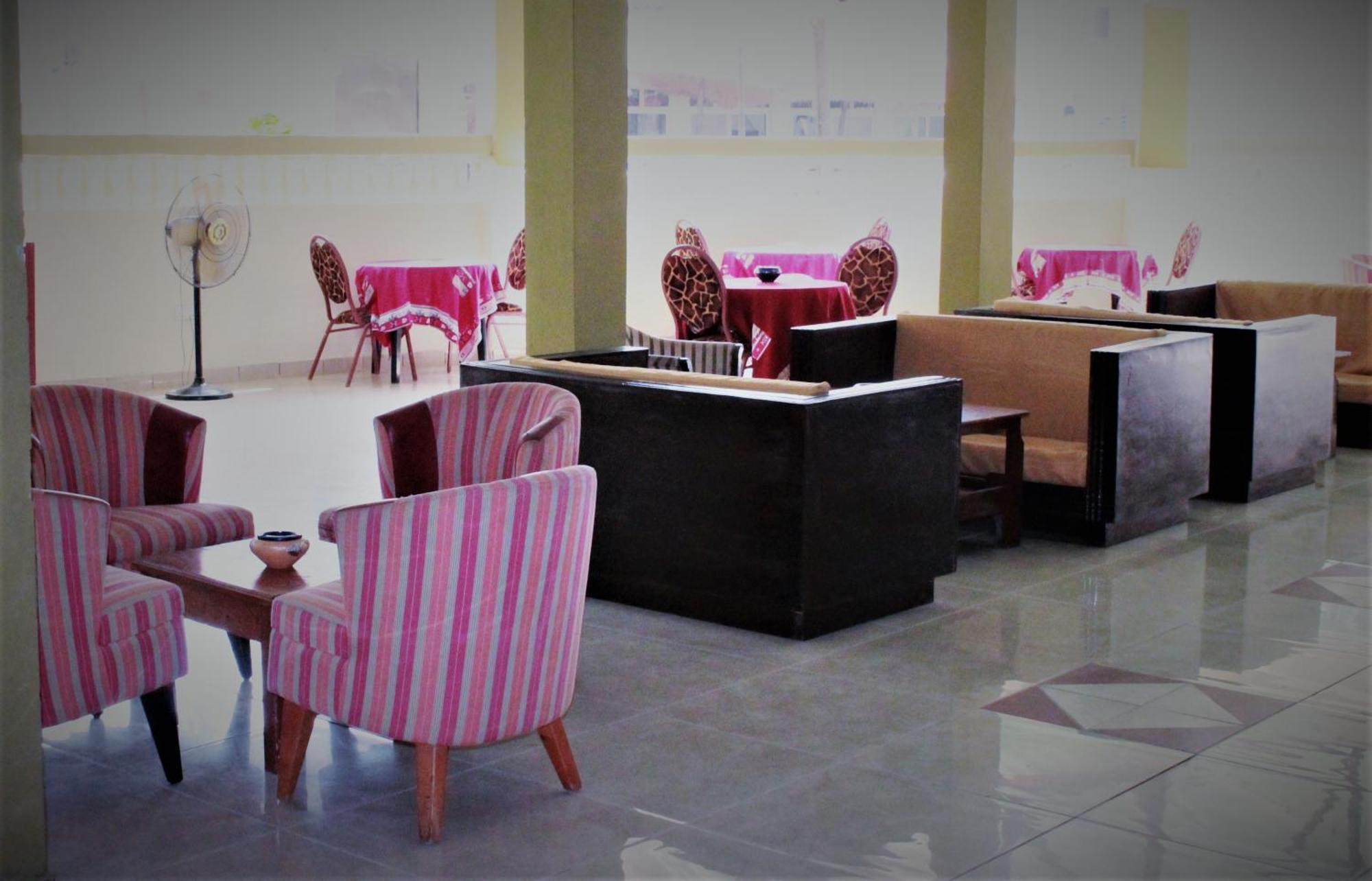 Badala Park Hotel Коту Екстер'єр фото