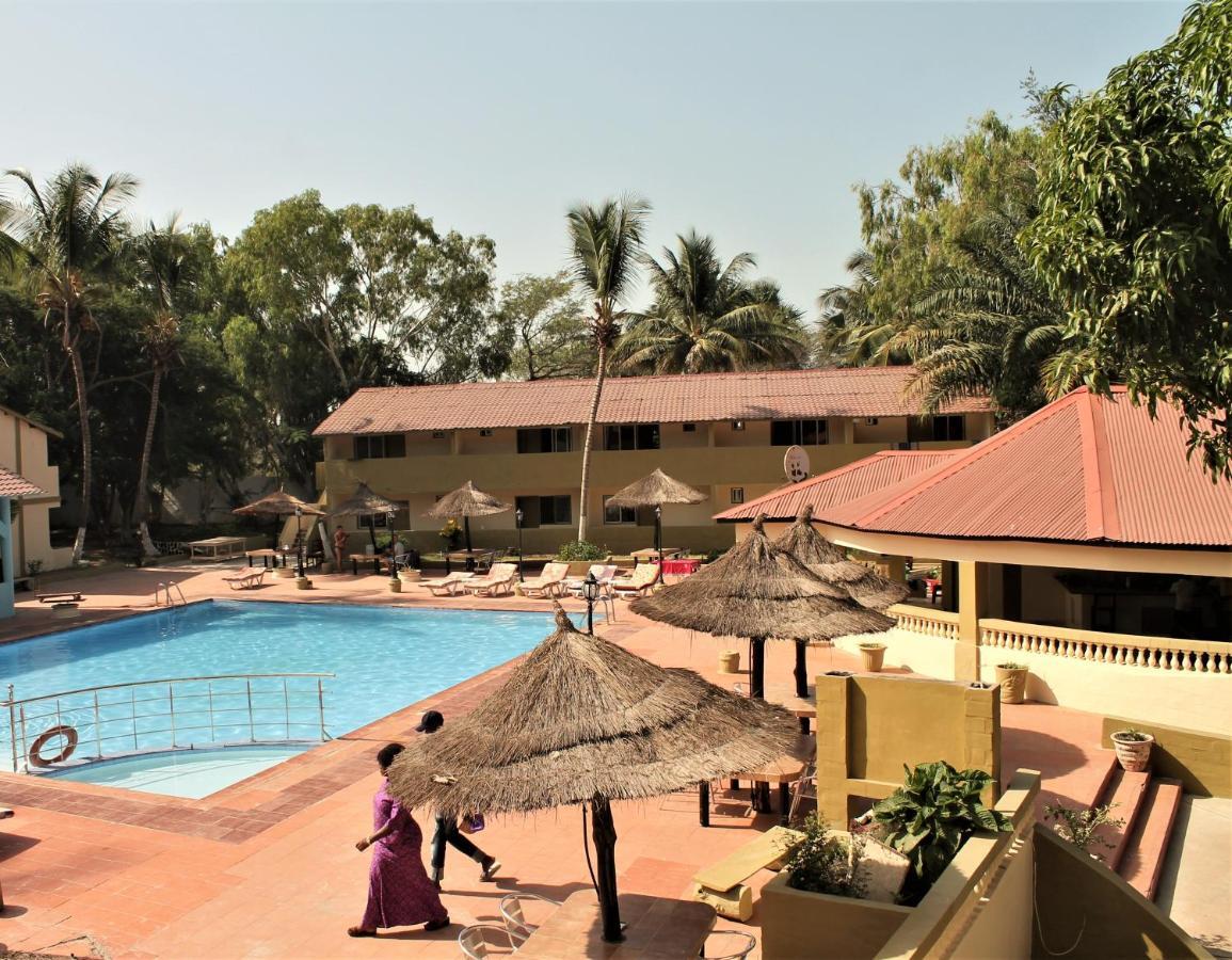 Badala Park Hotel Коту Екстер'єр фото